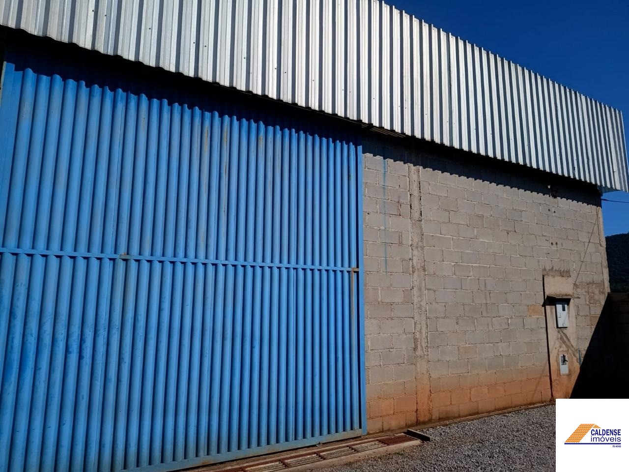 Depósito-Galpão-Armazém para alugar, 300m² - Foto 2