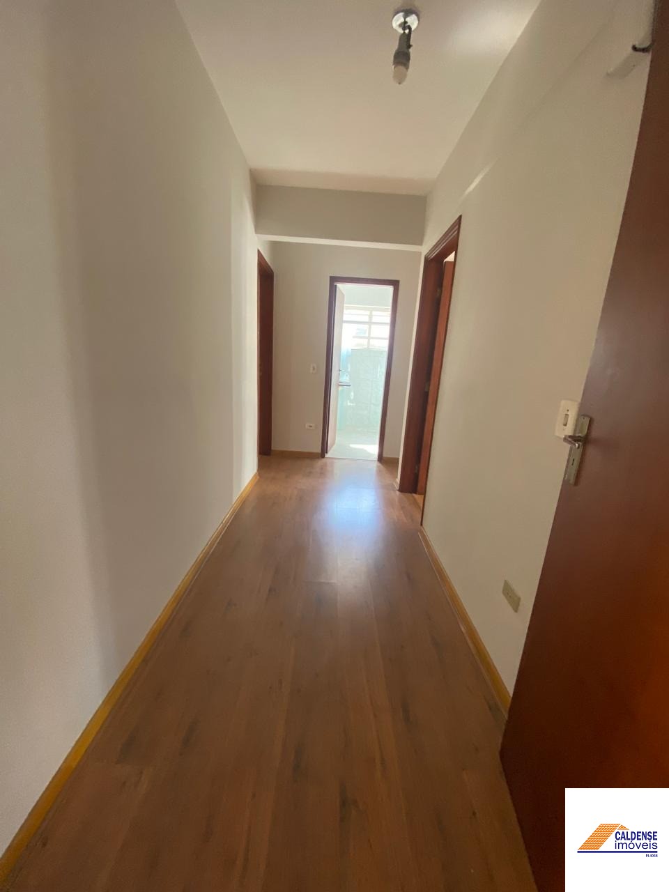 Apartamento à venda com 3 quartos, 135m² - Foto 5