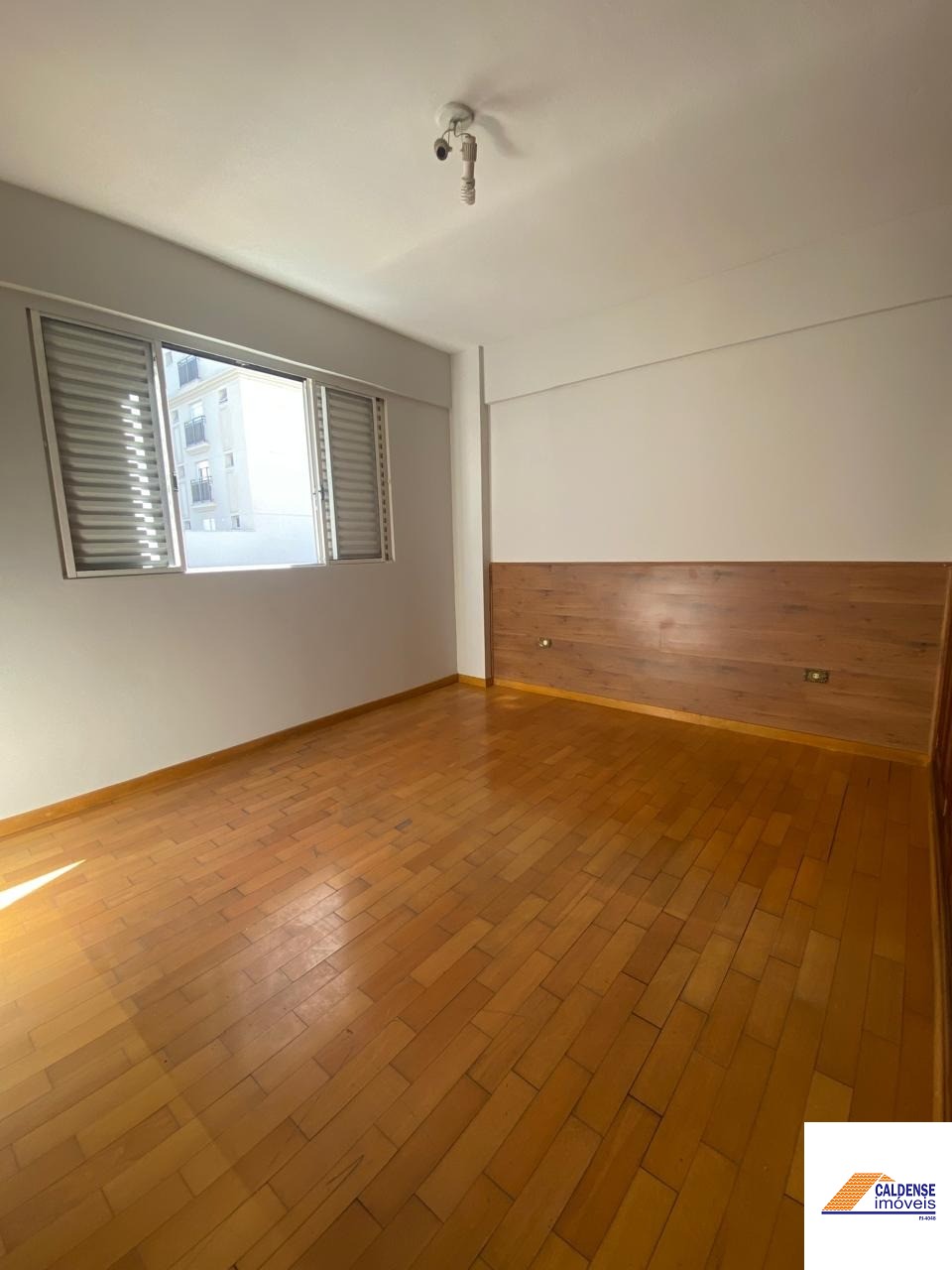 Apartamento à venda com 3 quartos, 135m² - Foto 9