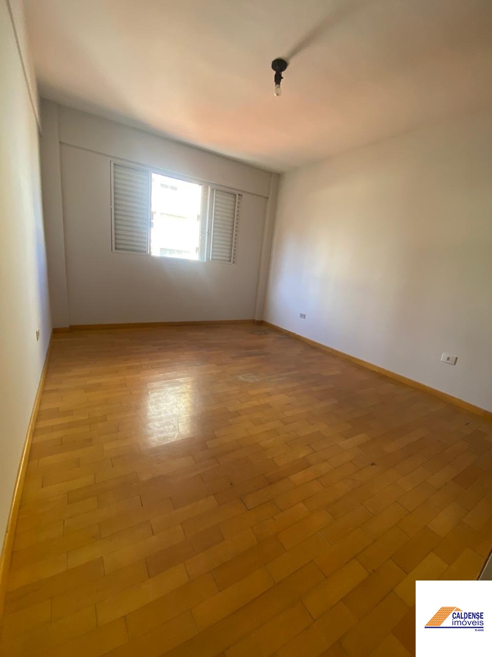 Apartamento à venda com 3 quartos, 135m² - Foto 11