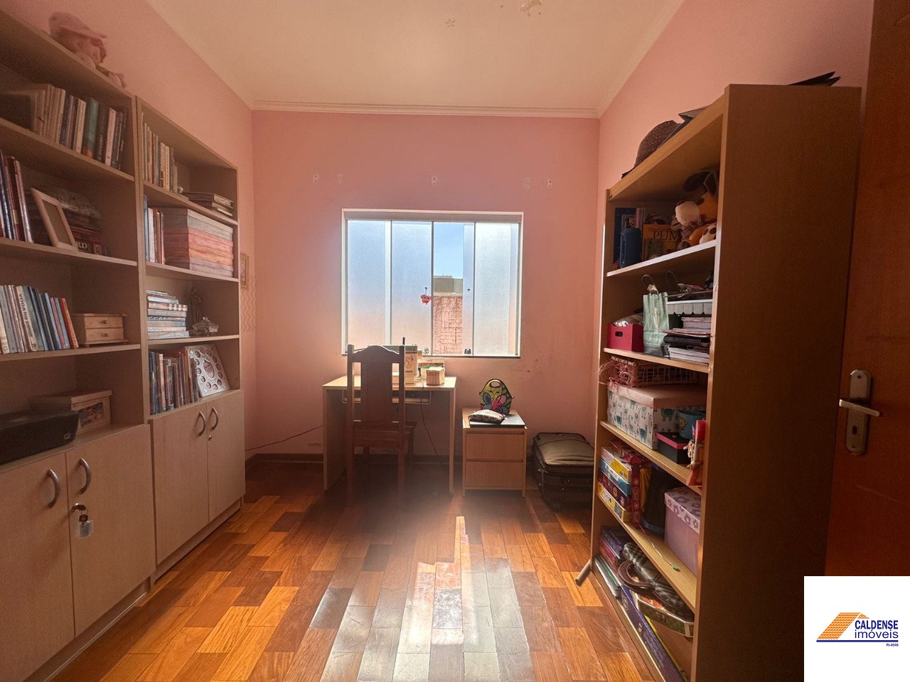 Casa à venda com 3 quartos, 80m² - Foto 17