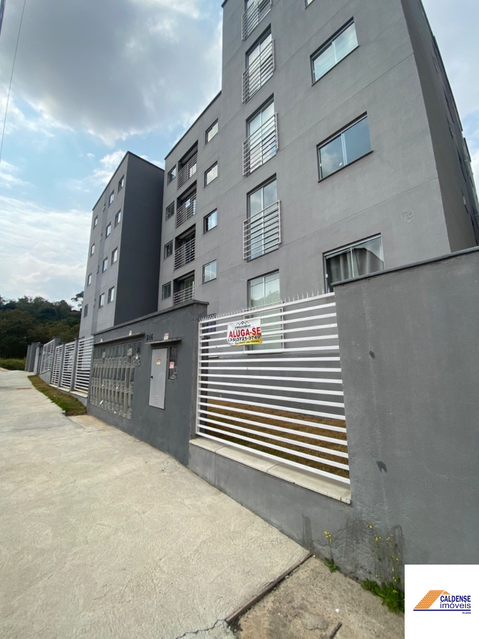 Apartamento à venda com 2 quartos, 50m² - Foto 1