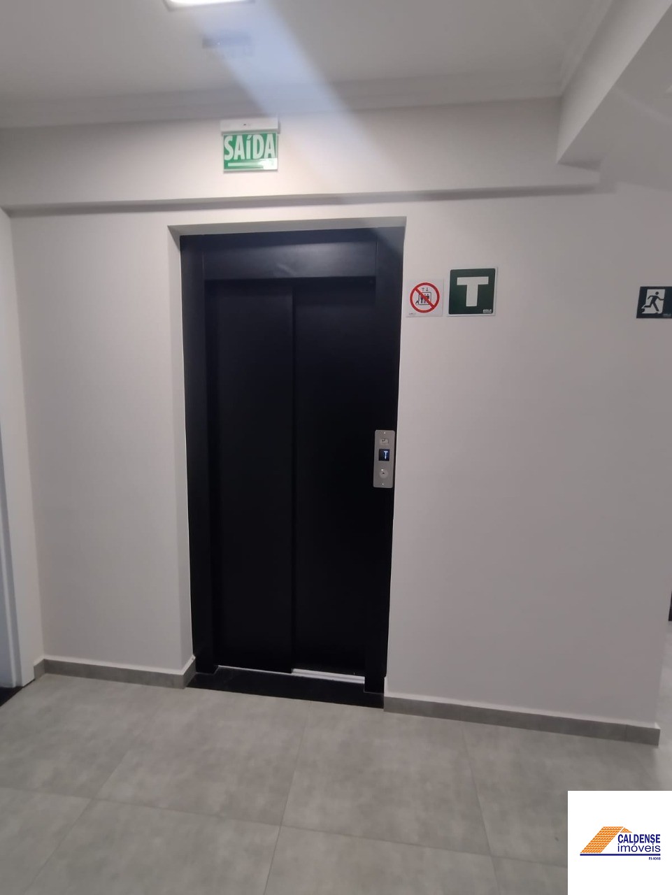 Cobertura à venda com 3 quartos, 50m² - Foto 8