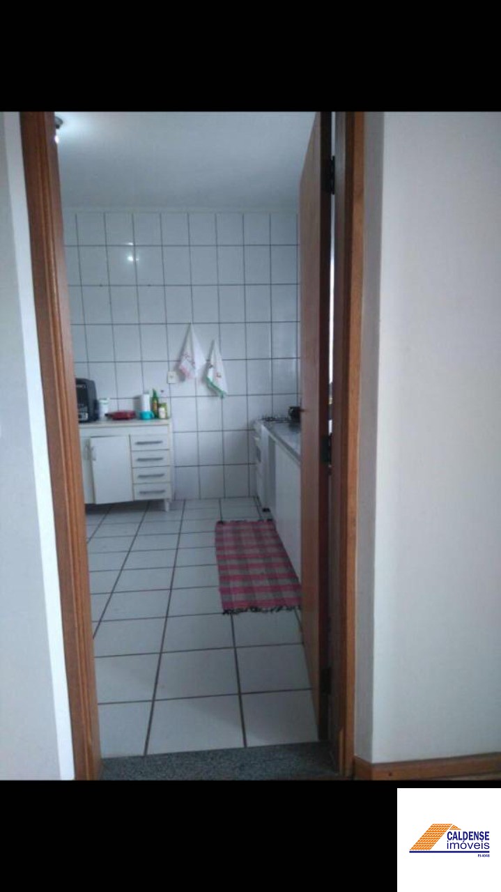 Apartamento à venda com 3 quartos - Foto 8