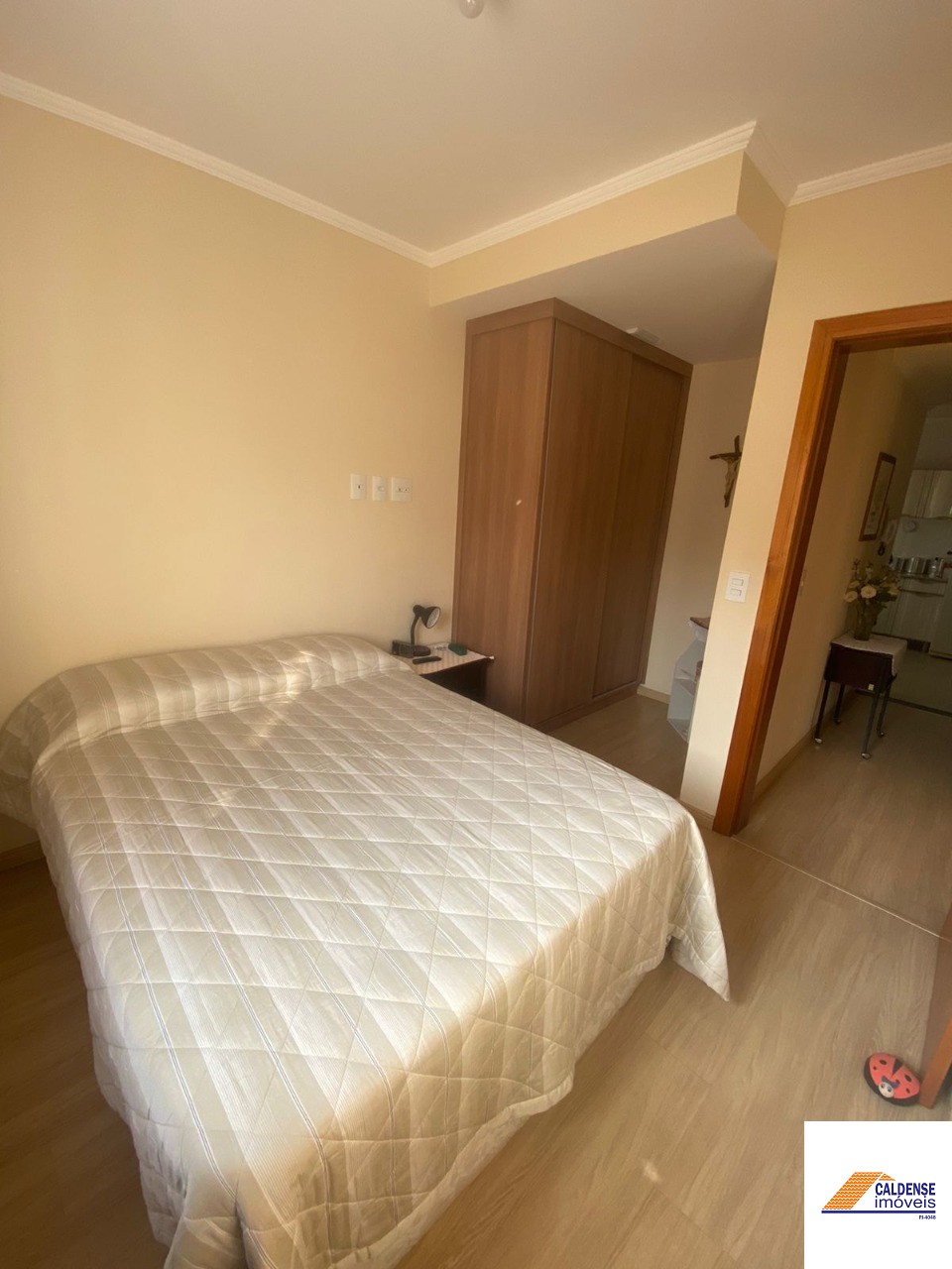 Apartamento à venda com 2 quartos, 64m² - Foto 8