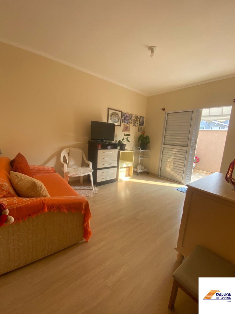 Apartamento à venda com 2 quartos, 64m² - Foto 6