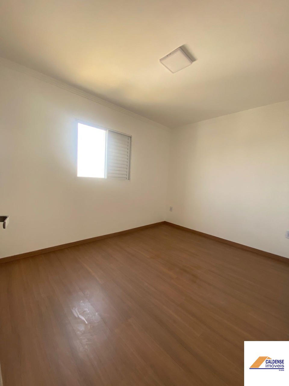 Apartamento à venda com 3 quartos, 85m² - Foto 7