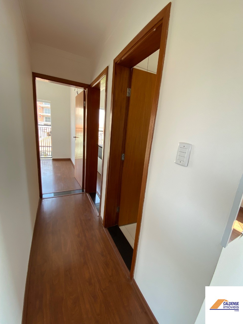 Apartamento para alugar com 2 quartos, 65m² - Foto 9