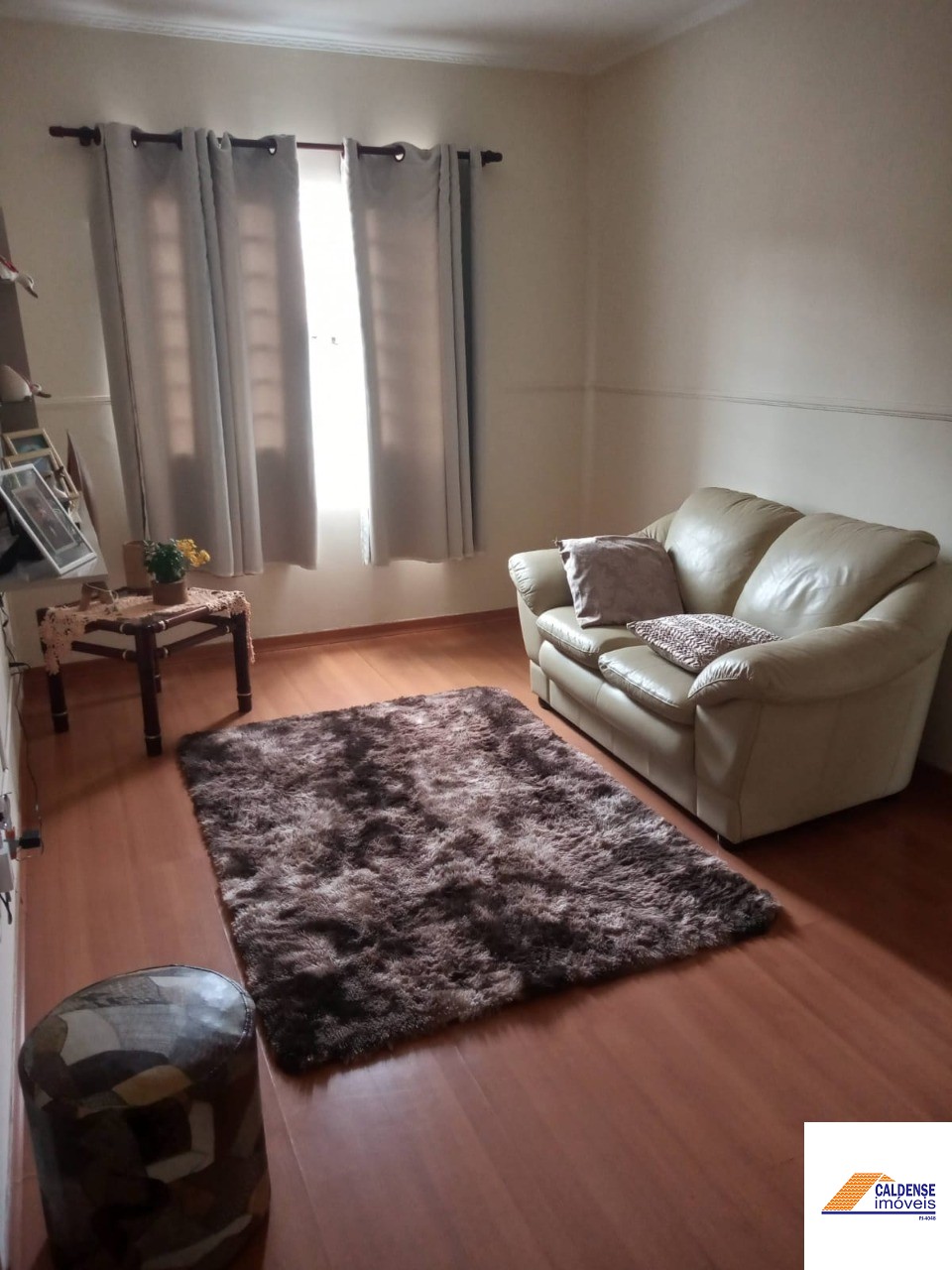 Apartamento à venda com 2 quartos, 69m² - Foto 2