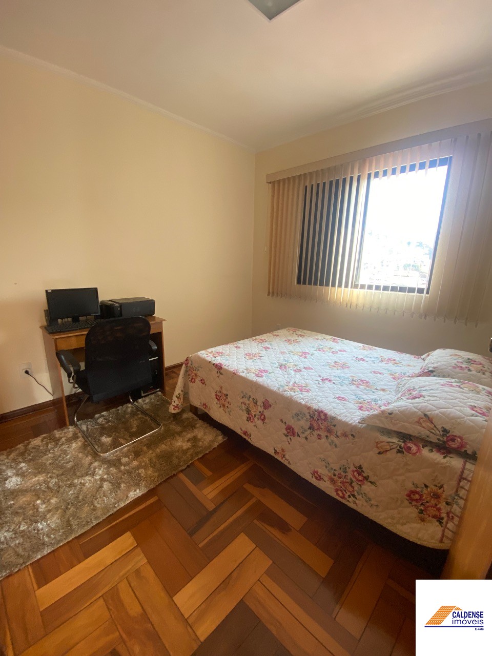 Apartamento à venda com 2 quartos, 64m² - Foto 7