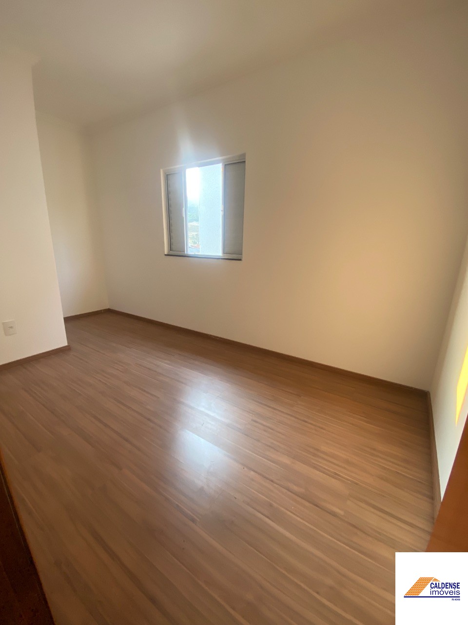 Casa à venda com 2 quartos, 65m² - Foto 7