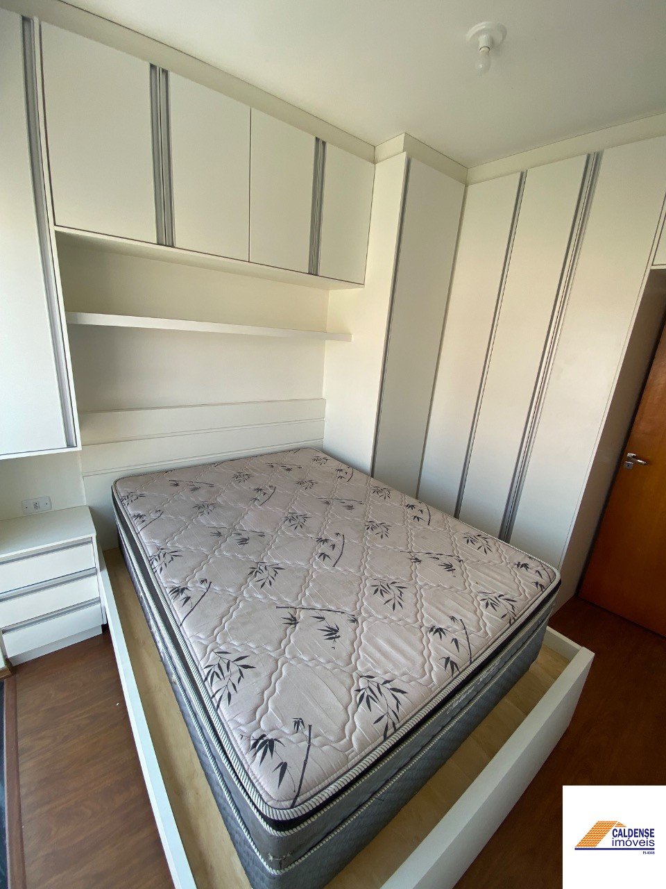 Apartamento para alugar com 2 quartos, 65m² - Foto 10