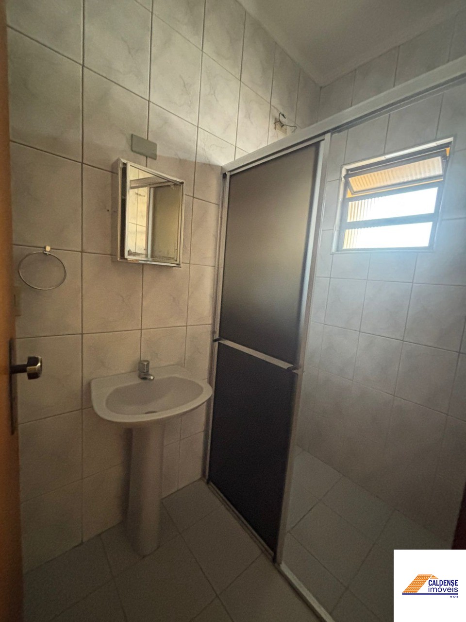 Apartamento para alugar com 2 quartos, 65m² - Foto 9