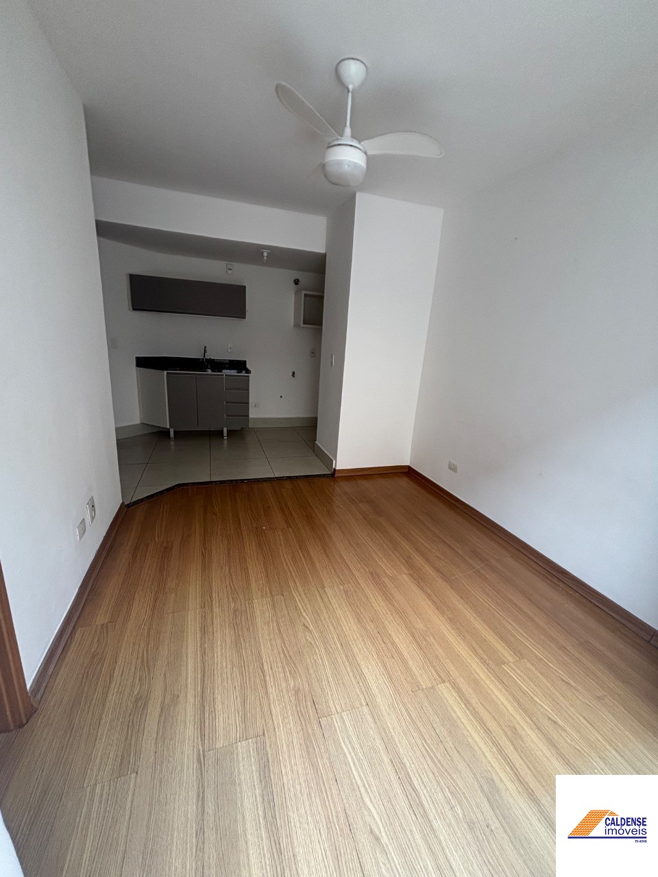 Apartamento à venda com 1 quarto, 33m² - Foto 8