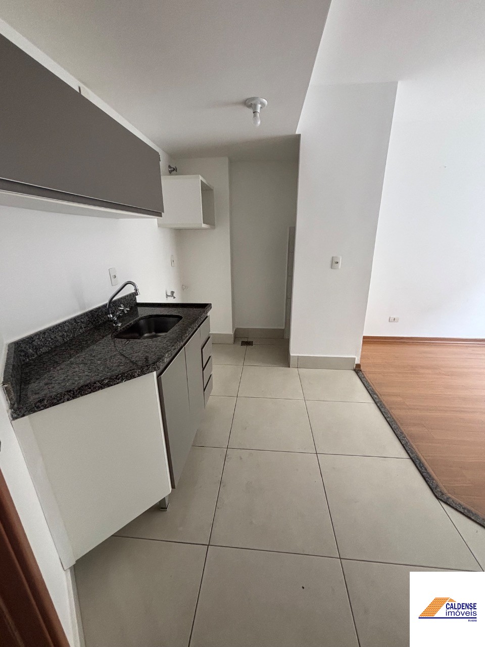 Apartamento à venda com 1 quarto, 33m² - Foto 7