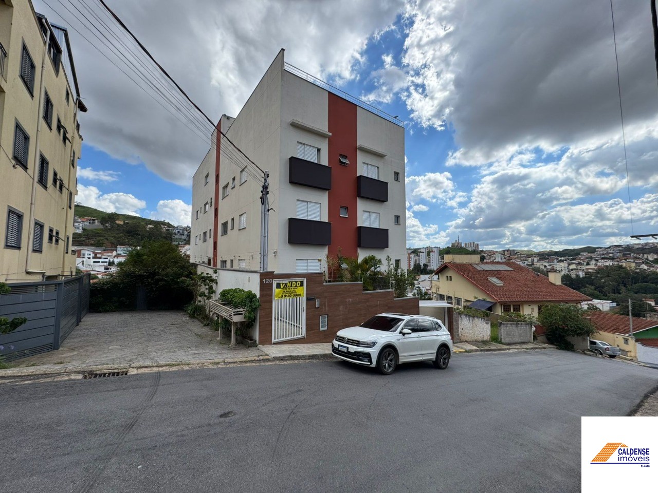 Apartamento à venda e aluguel com 3 quartos, 90m² - Foto 1