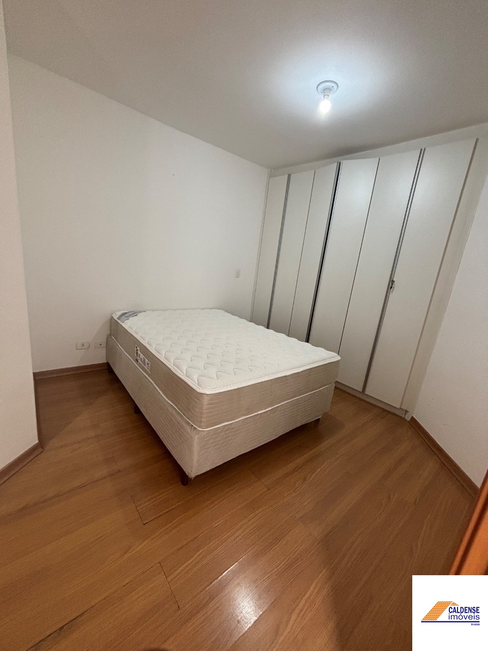 Apartamento à venda com 1 quarto, 33m² - Foto 9