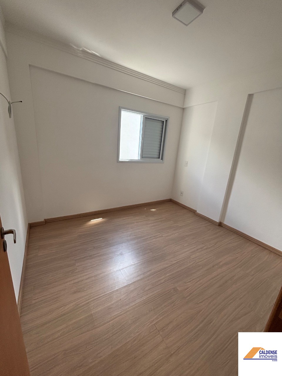 Apartamento à venda com 2 quartos, 62m² - Foto 7