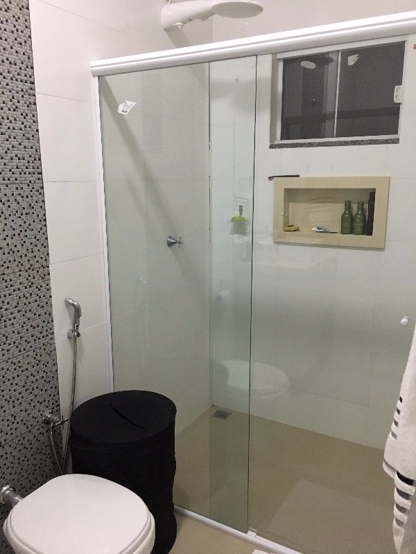 Casa à venda com 3 quartos, 200m² - Foto 12