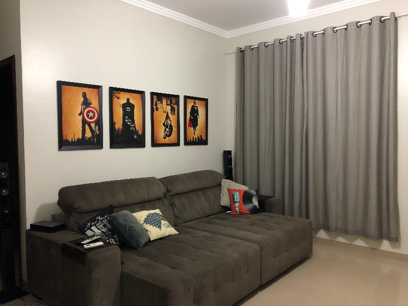 Casa à venda com 3 quartos, 200m² - Foto 32