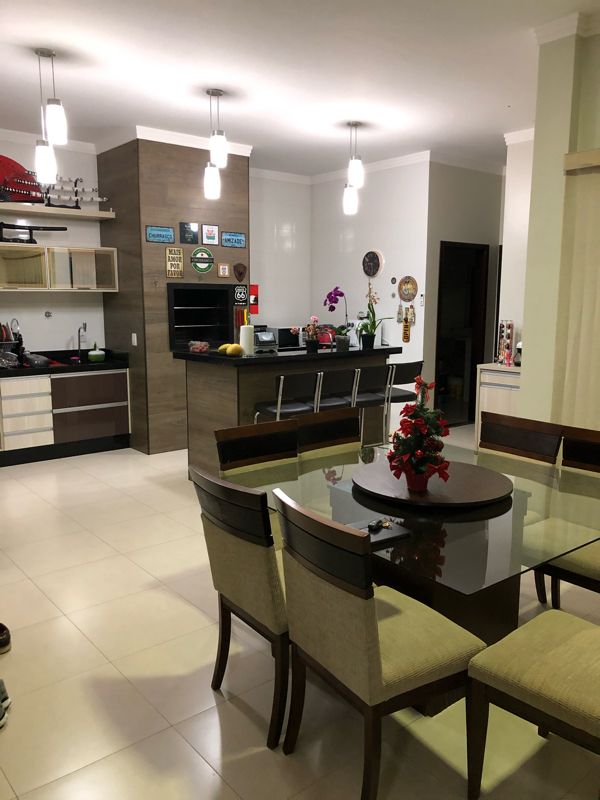 Casa à venda com 3 quartos, 200m² - Foto 106