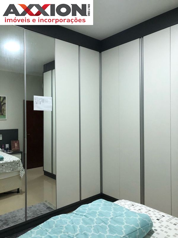 Casa à venda com 3 quartos, 200m² - Foto 145