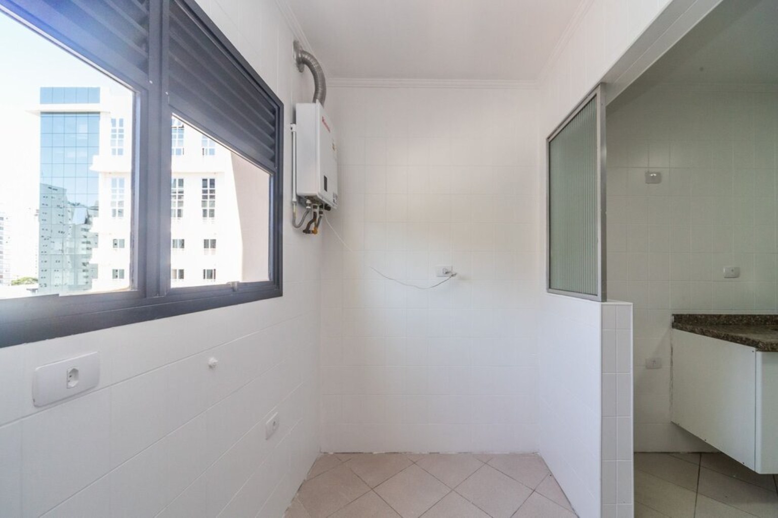 Apartamento à venda com 3 quartos, 112m² - Foto 24