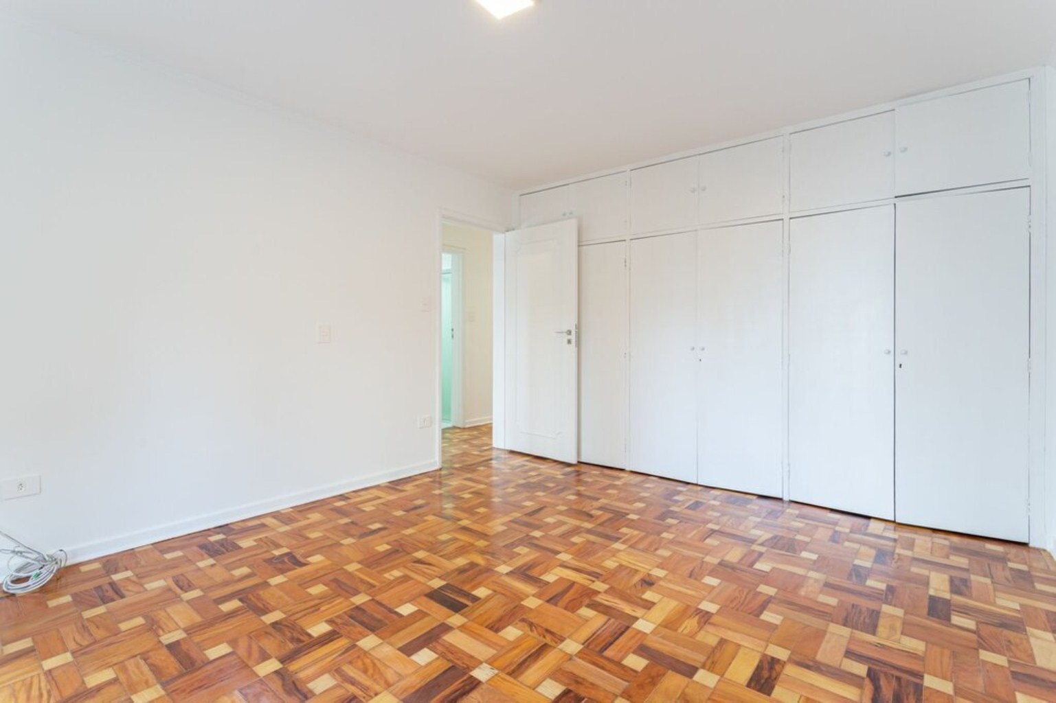 Apartamento à venda com 3 quartos, 125m² - Foto 35