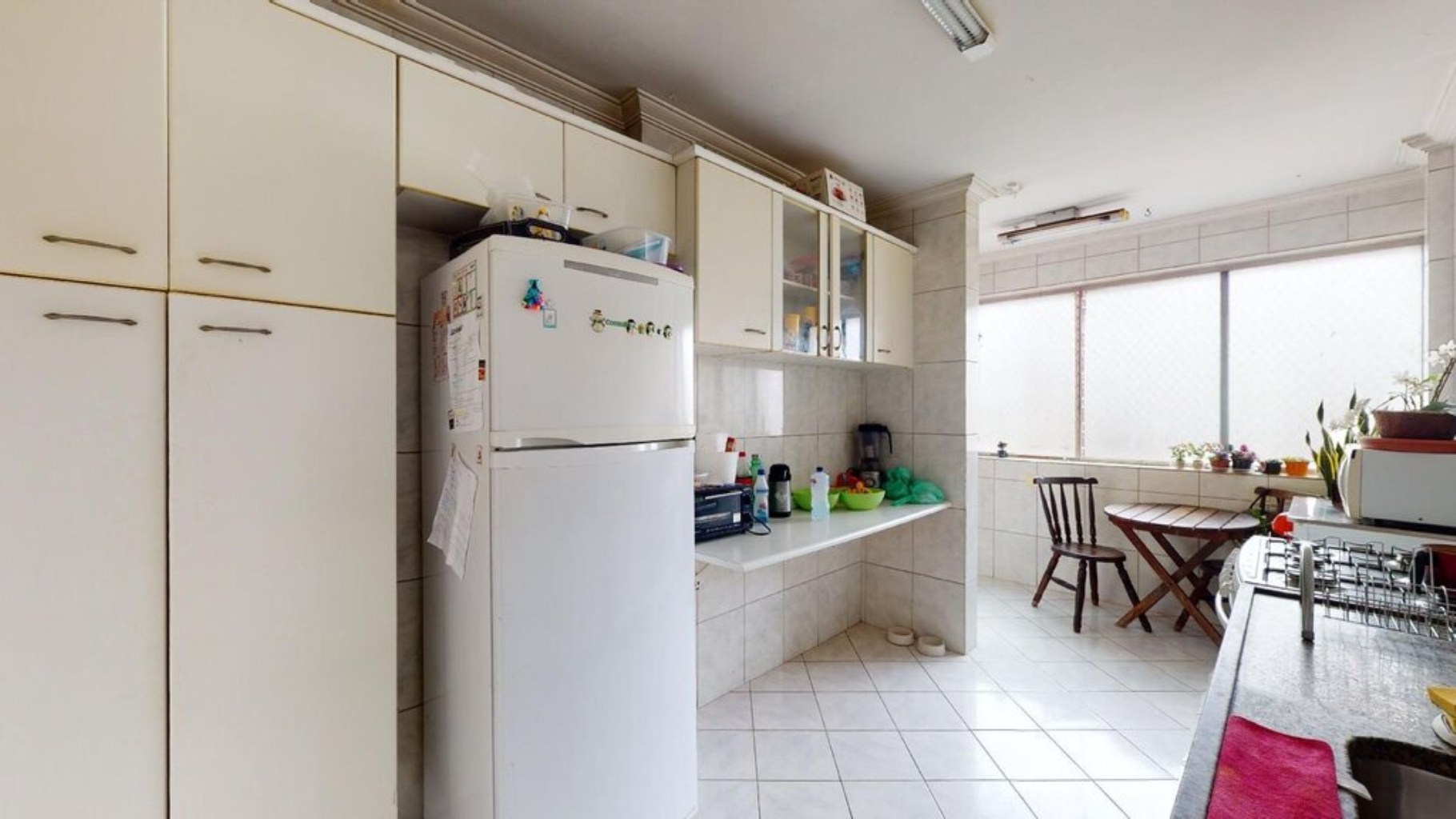 Apartamento à venda com 3 quartos, 98m² - Foto 23