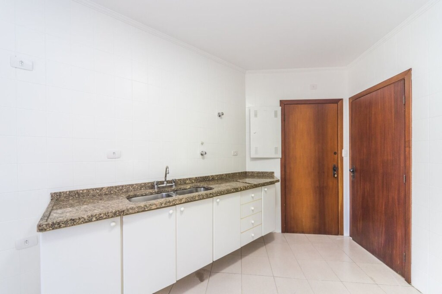 Apartamento à venda com 3 quartos, 112m² - Foto 28