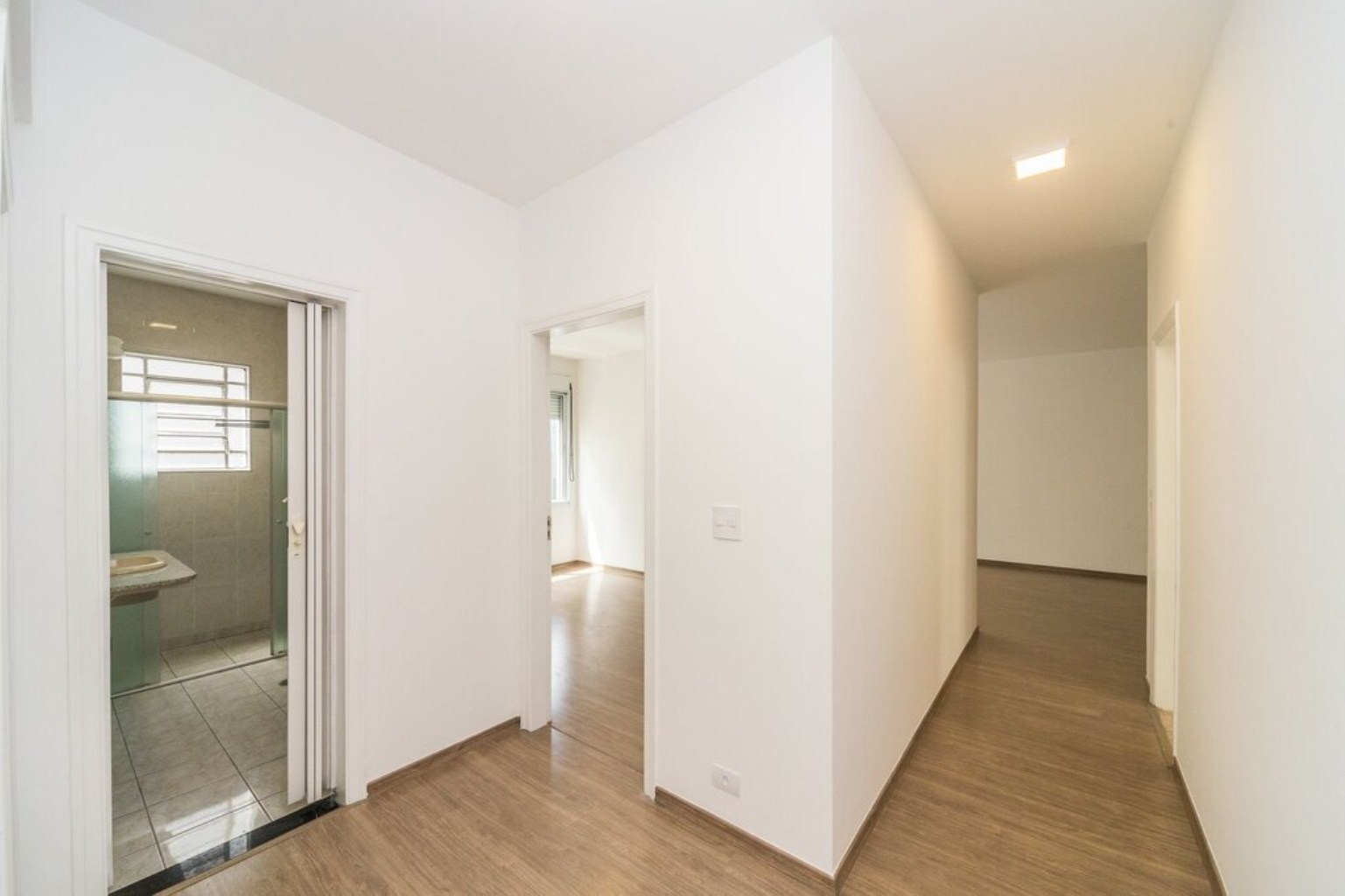 Apartamento à venda com 3 quartos, 135m² - Foto 29