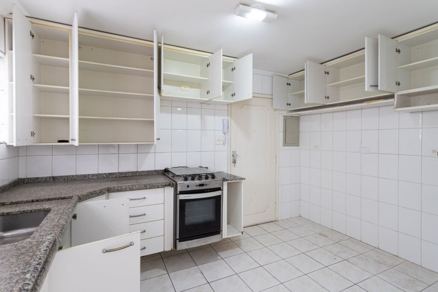 Apartamento à venda com 3 quartos, 125m² - Foto 15