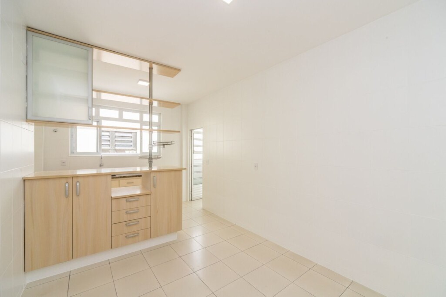 Apartamento à venda com 3 quartos, 135m² - Foto 35