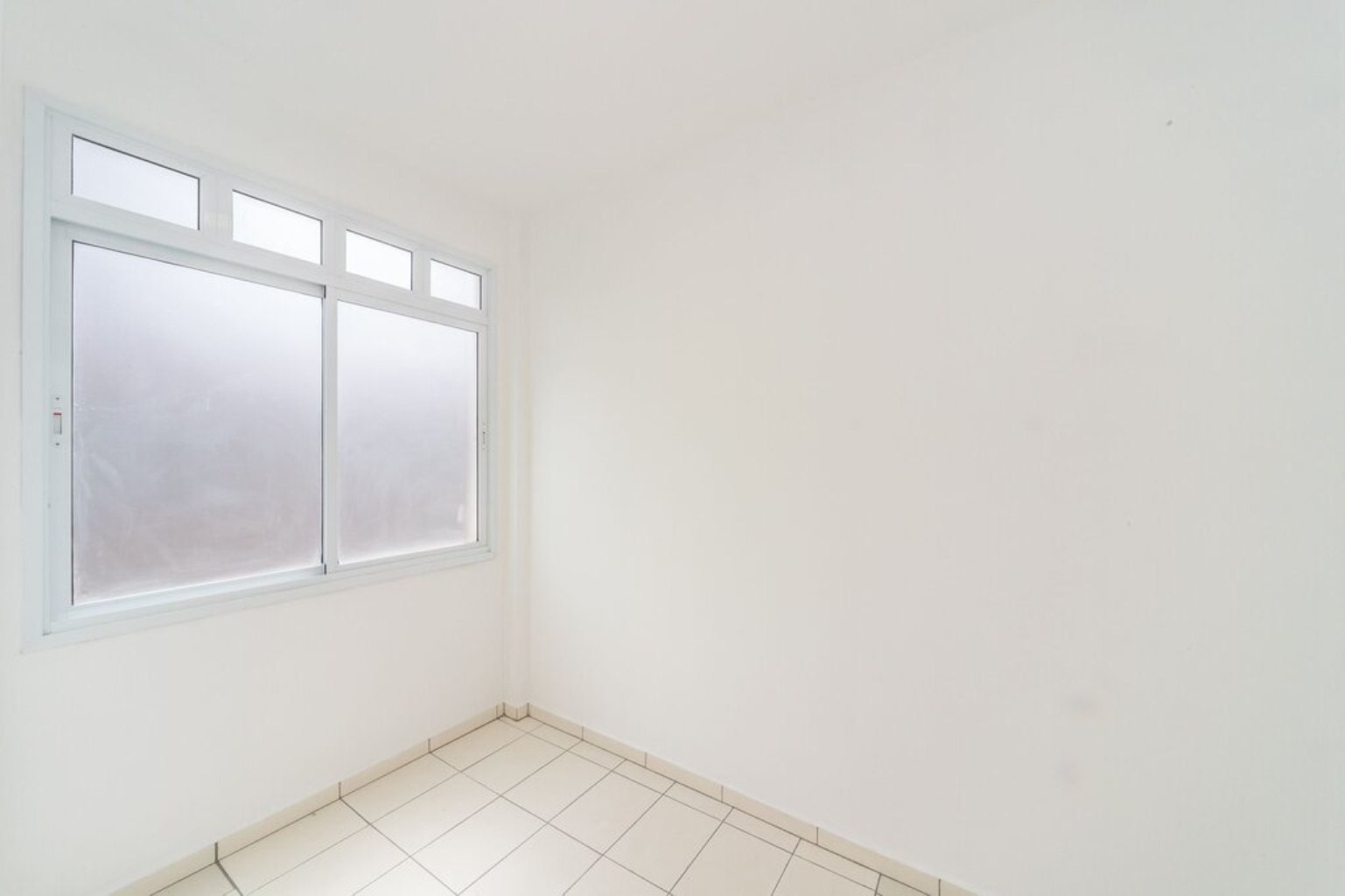 Apartamento à venda com 3 quartos, 135m² - Foto 25