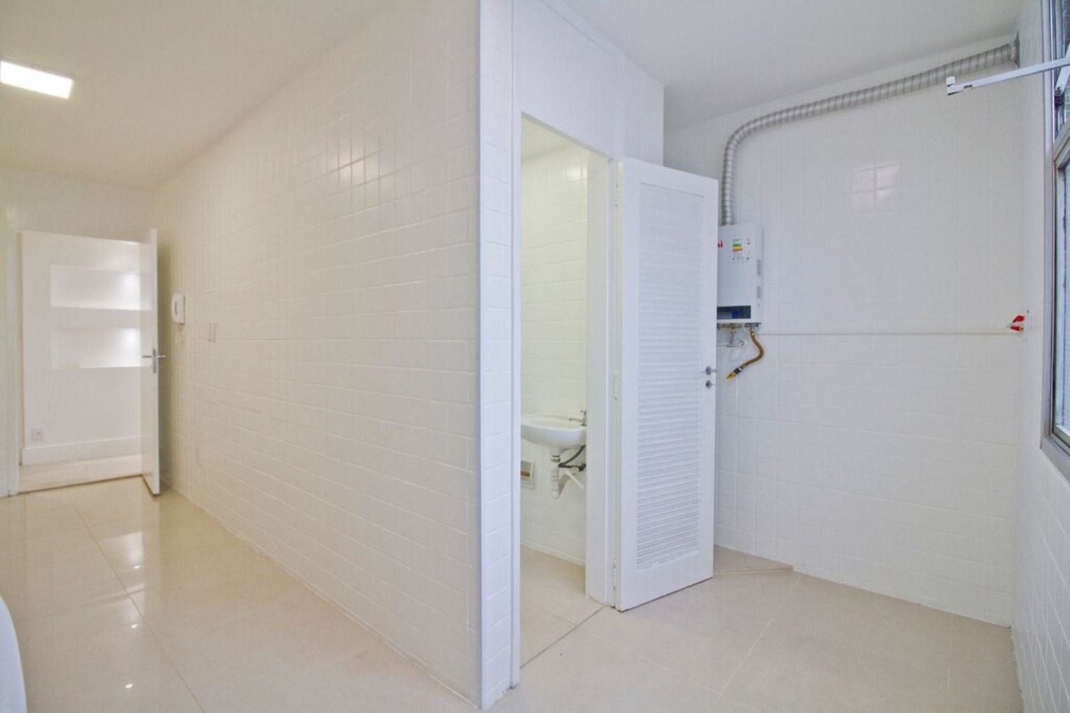 Apartamento à venda com 2 quartos, 89m² - Foto 36