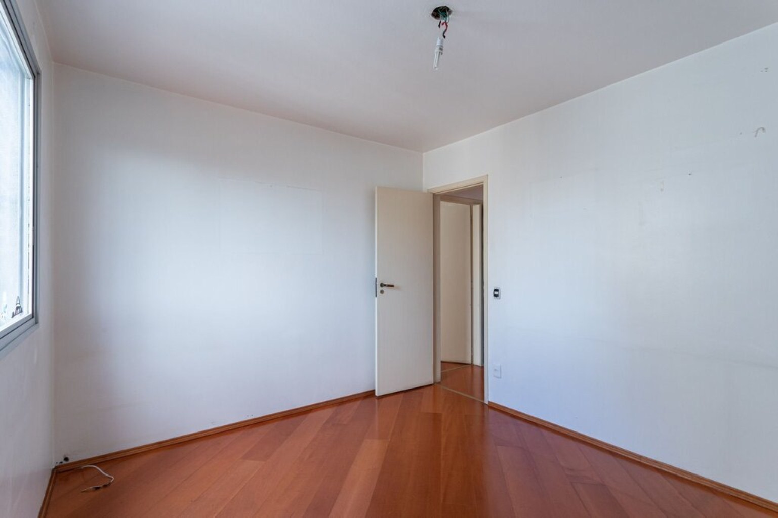 Apartamento à venda com 2 quartos, 79m² - Foto 42