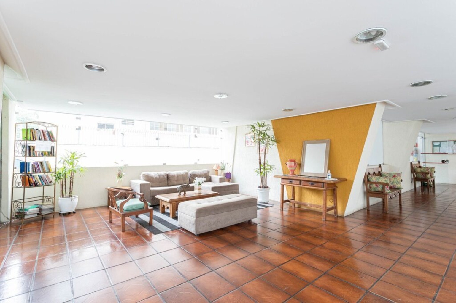 Apartamento à venda com 2 quartos, 51m² - Foto 35