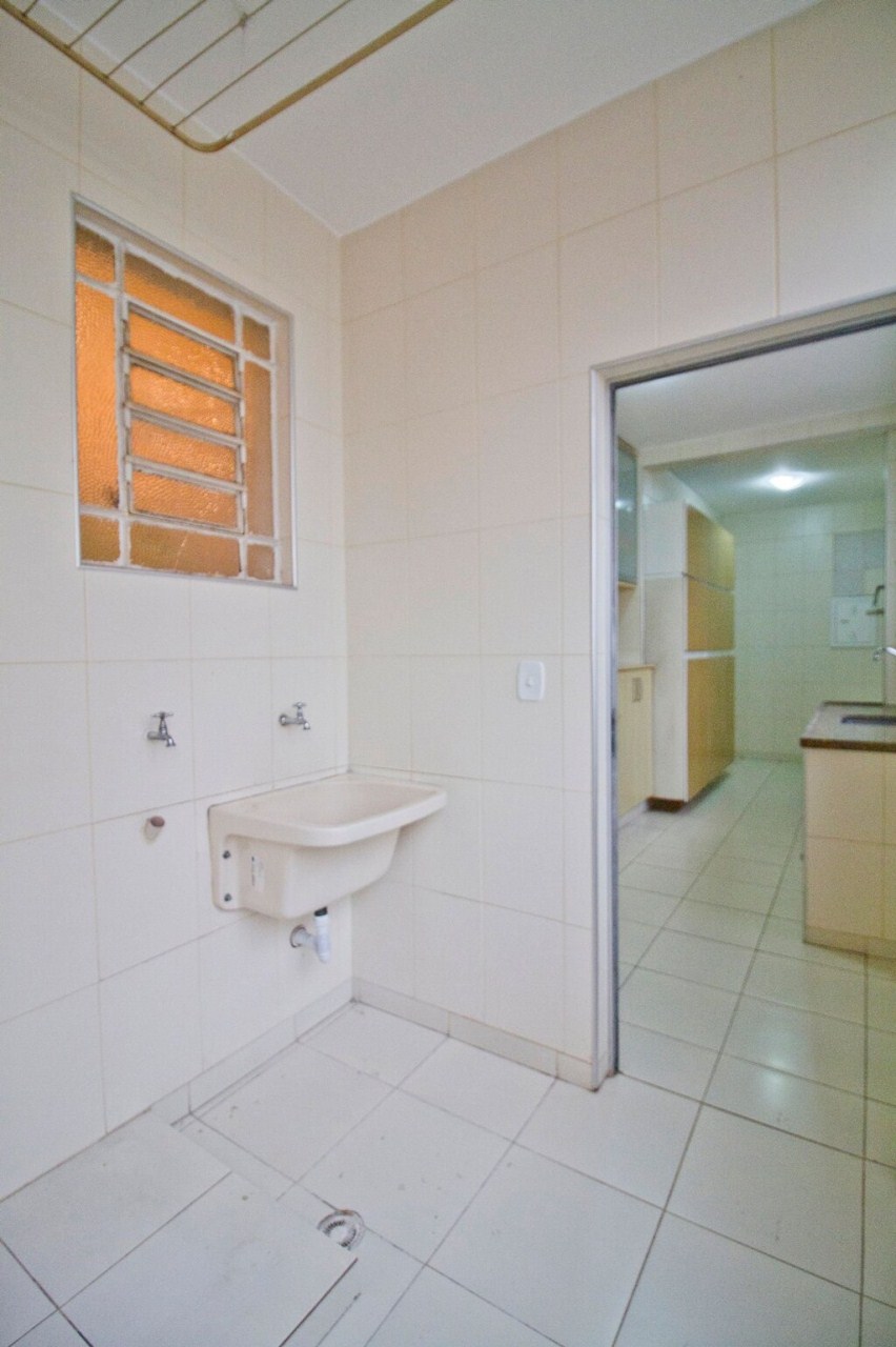 Apartamento à venda com 3 quartos, 135m² - Foto 23