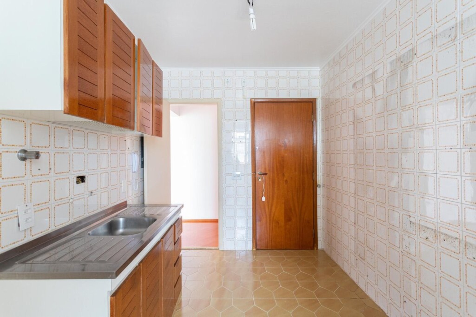 Apartamento à venda com 2 quartos, 79m² - Foto 31