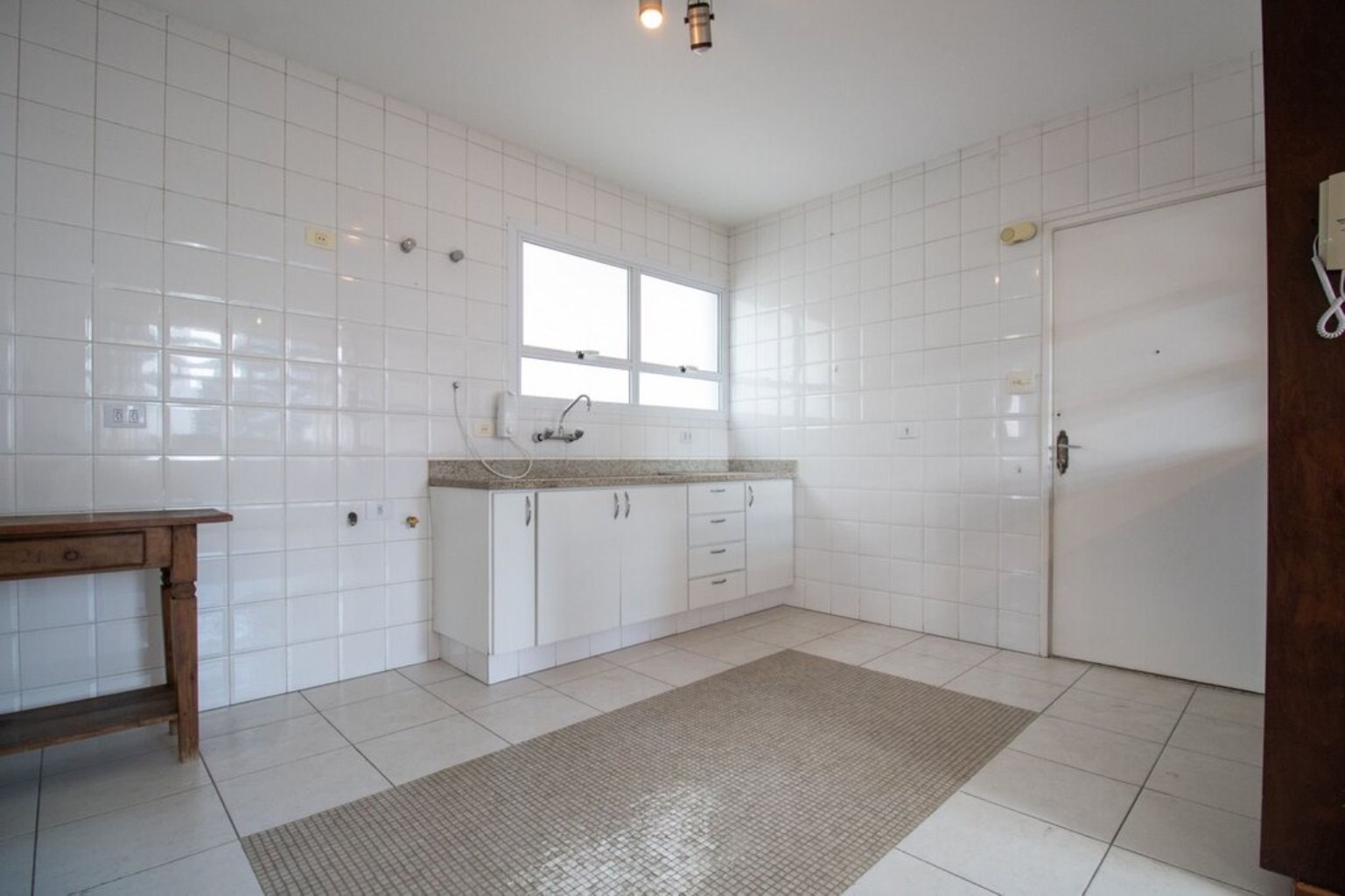 Apartamento à venda com 3 quartos, 140m² - Foto 16