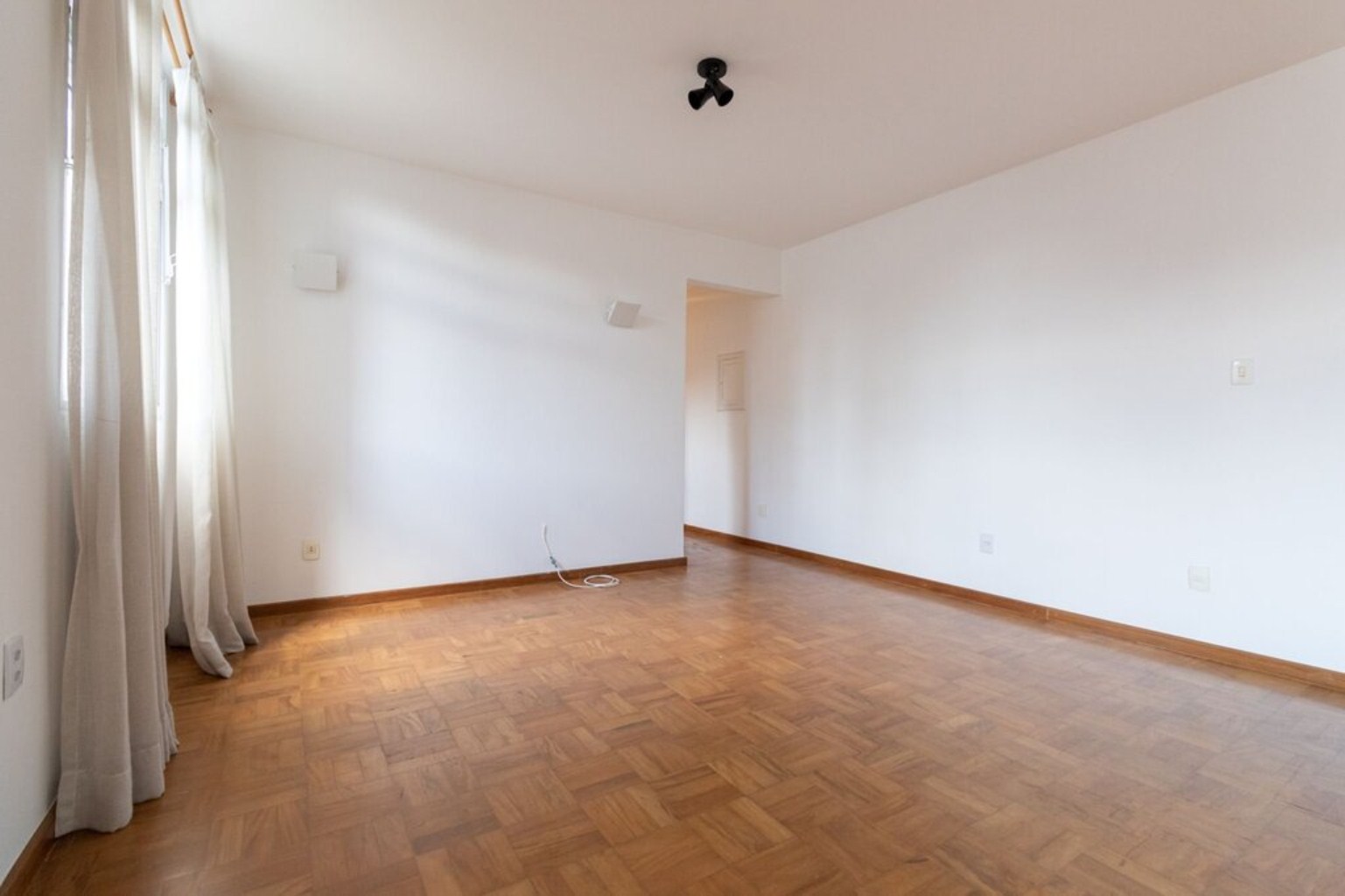 Apartamento à venda com 3 quartos, 140m² - Foto 28