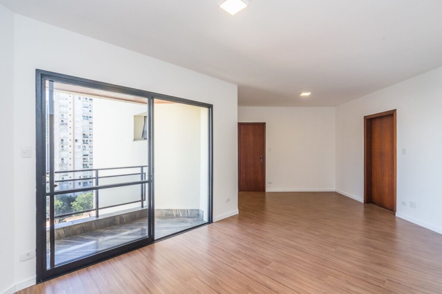 Apartamento, 3 quartos, 112 m² - Foto 1