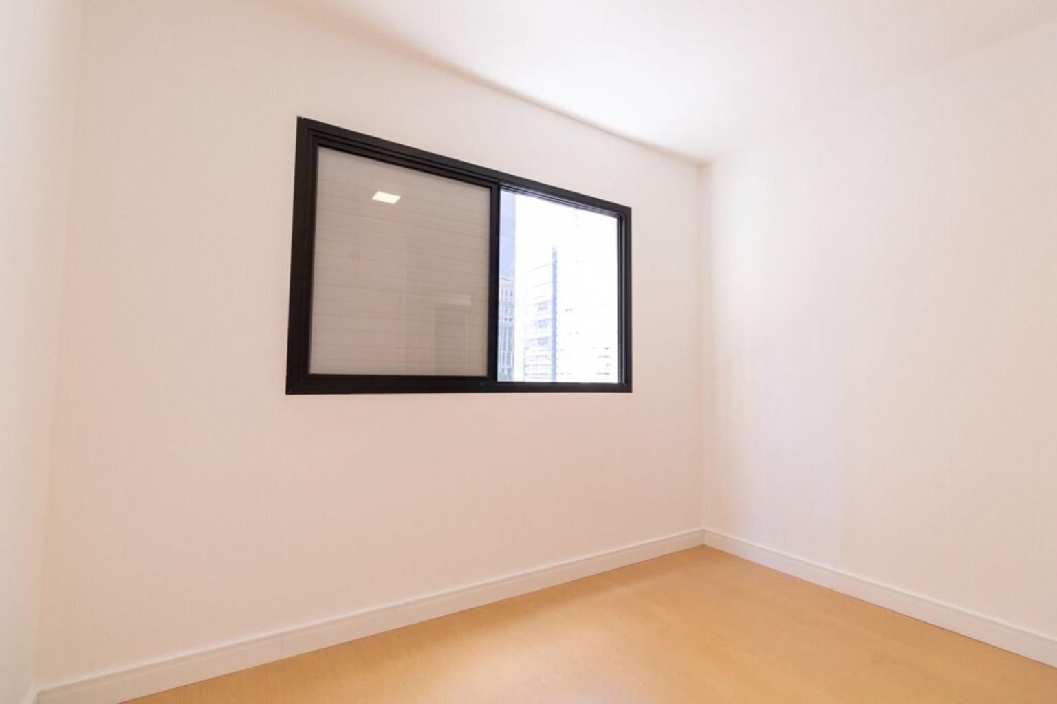 Apartamento à venda com 3 quartos, 76m² - Foto 22