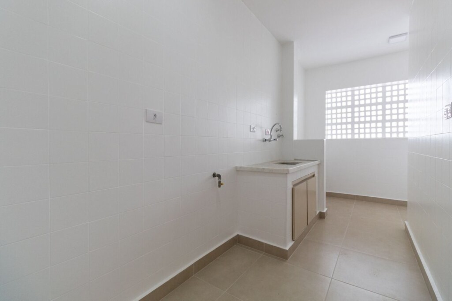 Apartamento à venda com 1 quarto, 38m² - Foto 10