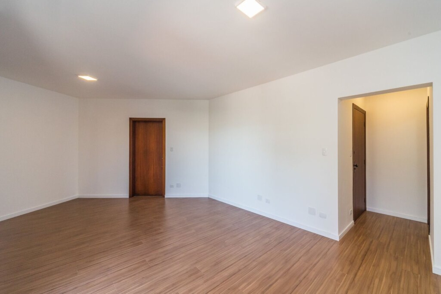 Apartamento à venda com 3 quartos, 112m² - Foto 21