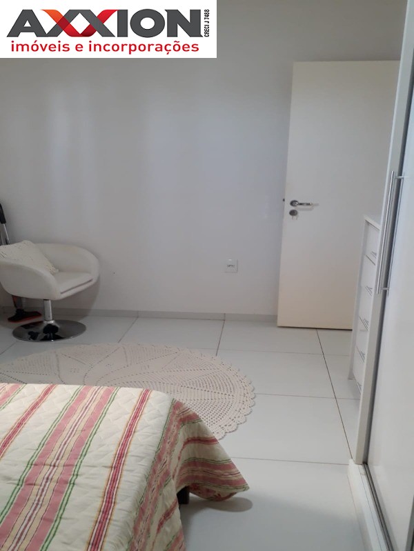 Casa à venda com 2 quartos, 220m² - Foto 18