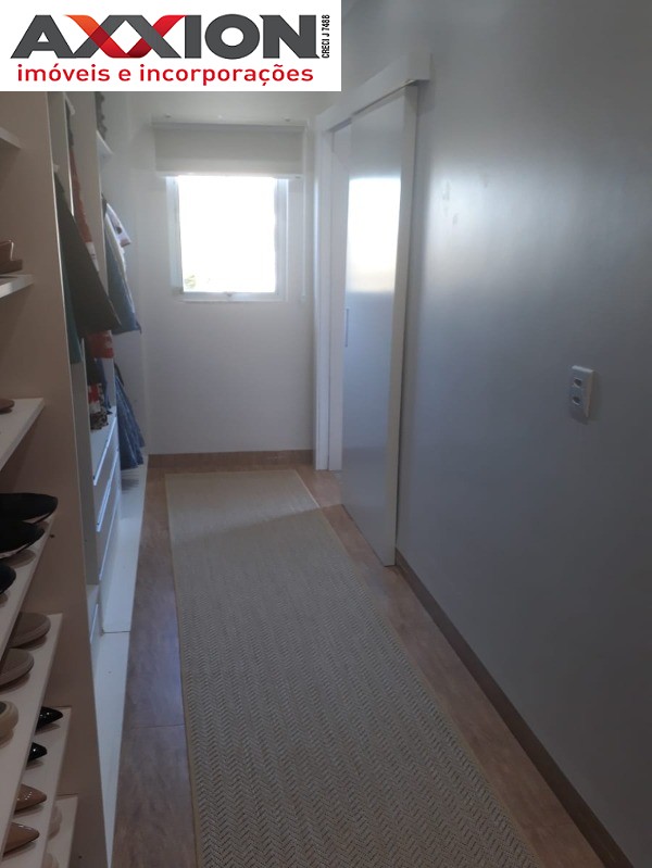 Casa à venda com 2 quartos, 220m² - Foto 4