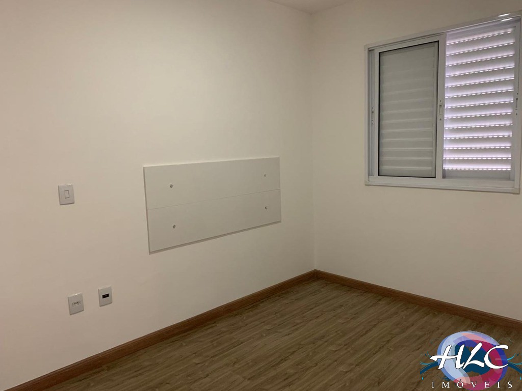 Apartamento à venda com 2 quartos, 54m² - Foto 4