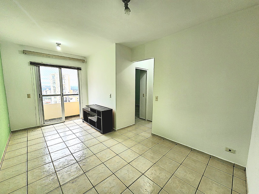 Apartamento para alugar com 2 quartos, 70m² - Foto 5