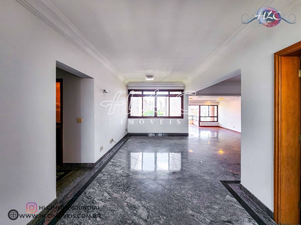 Apartamento à venda com 4 quartos, 268m² - Foto 12